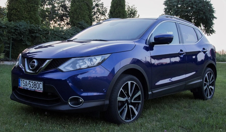 Nissan Qashqai cena 56900 przebieg: 156500, rok produkcji 2016 z Sandomierz małe 254